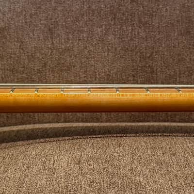 Squier FSR Classic Vibe '50s Telecaster with Maple Fretboard in Burgundy Mist - 2026 Model image 18
