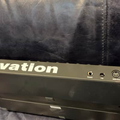 Novation Launchkey 25 MKIII MIDI Keyboard Controller 2020 - Present - Black image 2