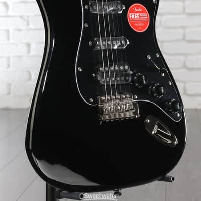 Squier Classic Vibe '70s Stratocaster HSS with Maple Fretboard - Black **New In Box** image 8