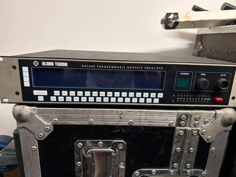 Klark Teknik DN3600 Graphic EQ image 1