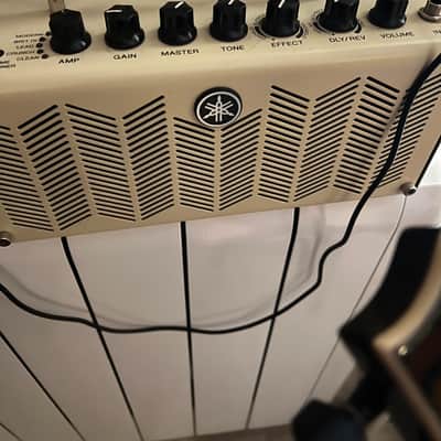 Yamaha THR5 10-Watt 2x3" Stereo Digital Modeling Guitar Combo 2013 - Present - Tan imagen 1