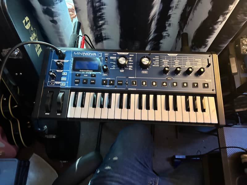 Novation MiniNova 37-Key 18-Voice Synthesizer 2012 - Present - Blue image 1
