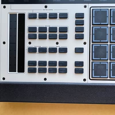Akai MPC XL Standalone Music Production Center image 2