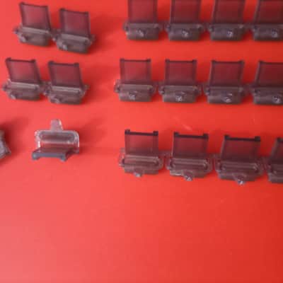KORG T1 ORIGINAL FULL SET BUTTONS 5X4 BUTTONS 5X2 (one of the 2 BUTTON broken) image 6