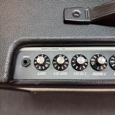 Fender Mustang IV V2 150W 2x12 Celestion Effekte Ampsimulationen - schwarz image 4