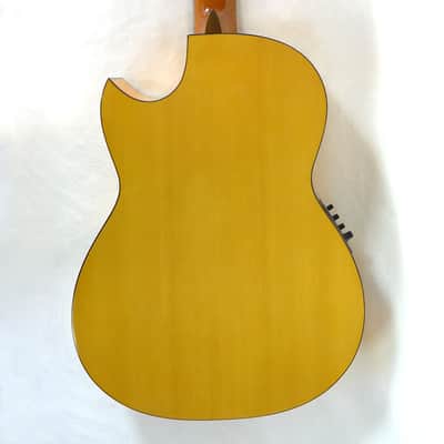 Neat Mint Hand-crafted in Japan '91 Asturias PUF / PU.F Flamenco Classical Nylon-String Acoustic-Electric Guitar image 4