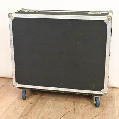 Yamaha LS9-32 32-Input Digital Mixing Console with Road Case CG01SF7 *ASK FOR SHIPPING* image 15