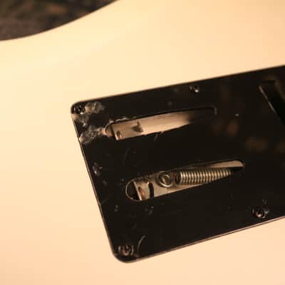 Ibanez GRG150DX-WH Gio with Rosewood Fretboard 2021 - Present - White image 22