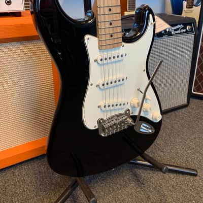 G&L Legacy USA - Black image 5