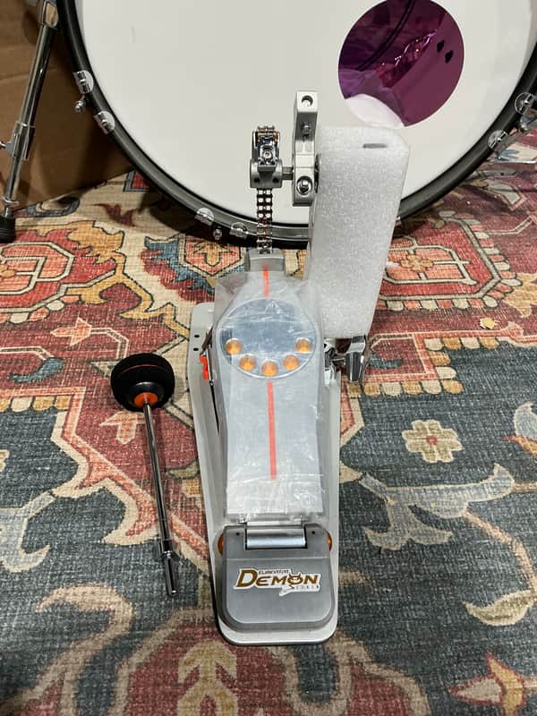 Pearl P3000C Demon Drive Single Pedal Chain Drive w/Case *OPEN BOX*