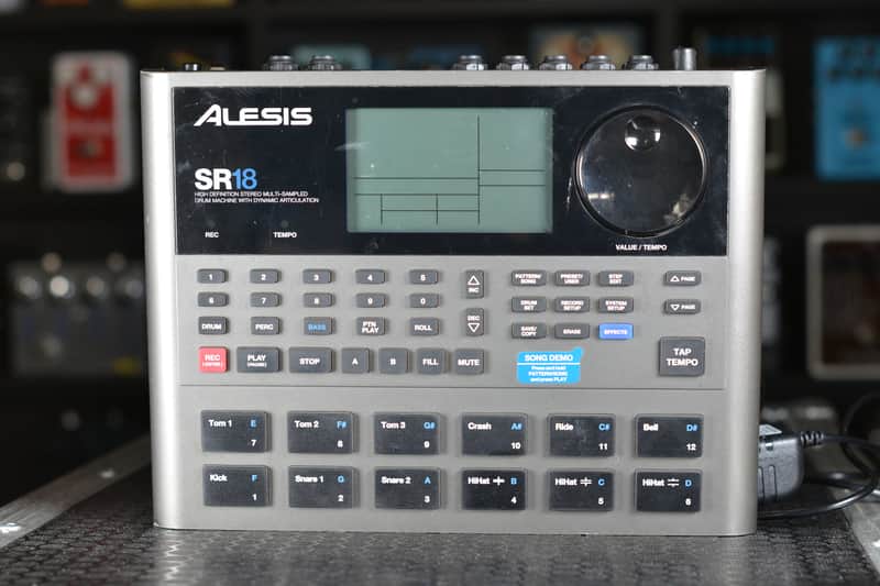 Alesis SR-18 Portable Keyboard - $150.28 (Save: $0!)