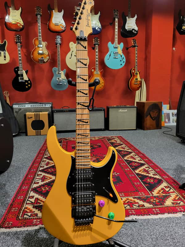 Yamaha Pacifica 2000s - Yellow Metallic image 1