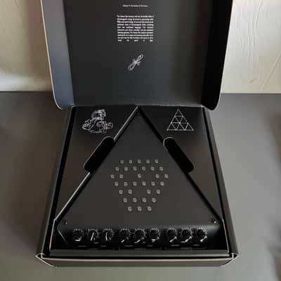 Demon Box image 4