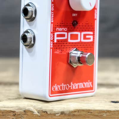 Electro-Harmonix Nano POG Polyphonic Octave Generator Compact Effect Pedal image 3