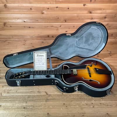Eastman AR480CE Electric Guitar - Sunburst image 7