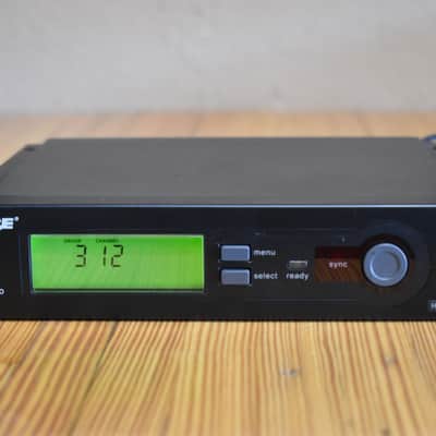 Used Shure SLX4 Wireless Receiver - MDP#406 image 1