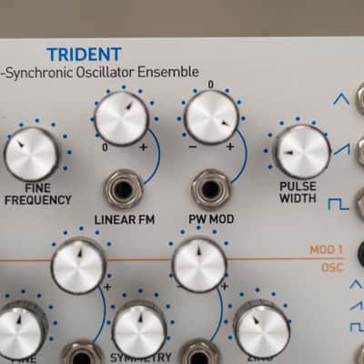 Rossum Trident Multi-Sync Oscillator Ensemble Eurorack Module #58939 image 4