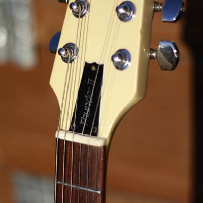 Westone Thunder II - Pearl White image 9