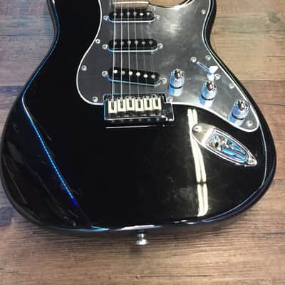 Fender Squier Standard Stratocaster Black W/Mirror Pg | Reverb