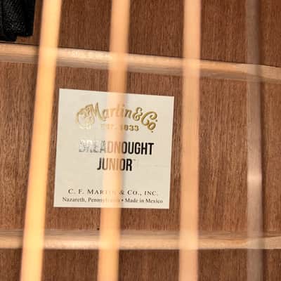 Martin D JR-E Dreadnought Junior Electro Acoustic Guitar  2017 - Natural image 21