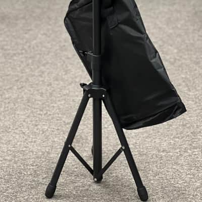 Mdvora Music stand image 1