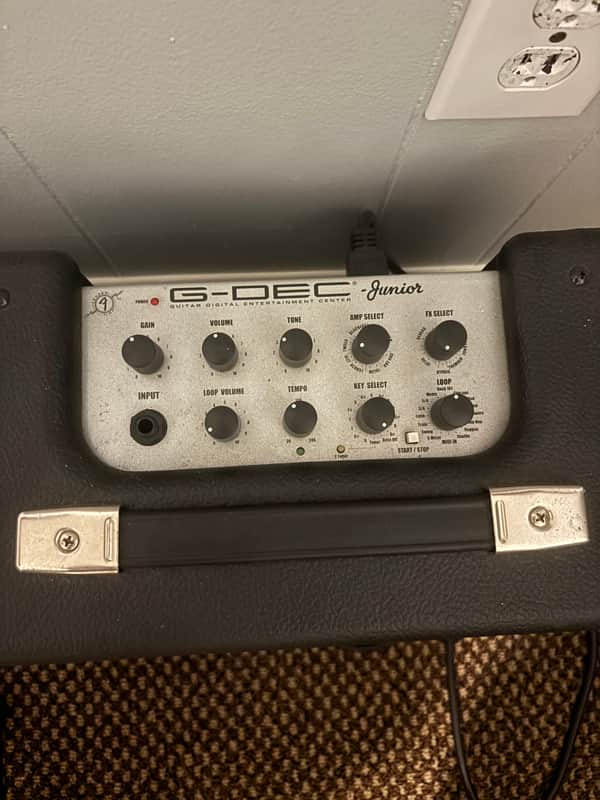 Fender G-DEC Junior Guitar Digital Entertainment Center 15-Watt 1x8" Guitar Practice Amp 2007 - 2012 - Black image 1