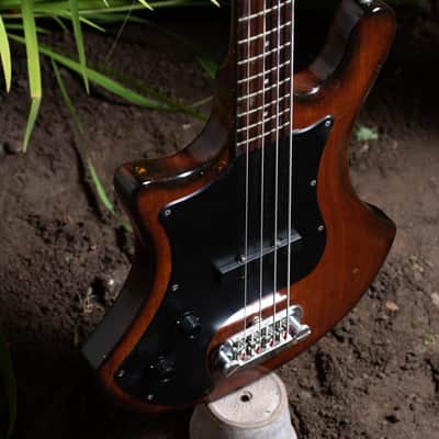 Guild B-301 Bass Left Handed 1977 Mahogany image 2