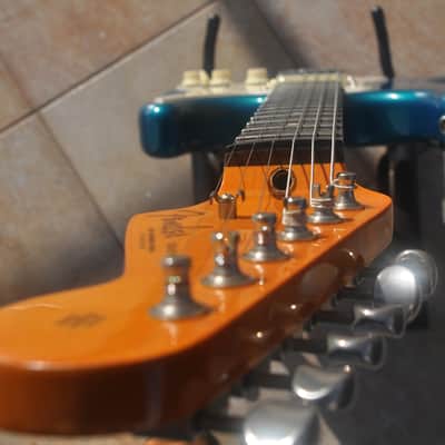 MJT 60s light Relic Stratocaster NOS 2000 with Fender Custom Shop 57/62 pickups - Lake Placid Blue image 13