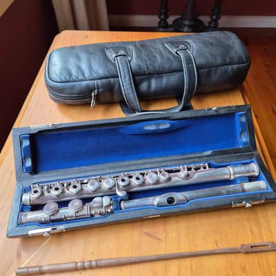 Muramatsu AD series flute with C footjoint, open holes, in-line G image 2