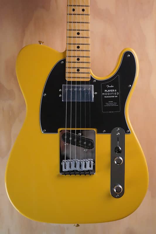 Fender Player II Modified Telecaster SH Electric Guitar in Sunshine Yellow