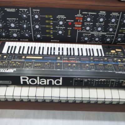 Roland Jupiter 6 with Europa upgrade and flightcase, just serviced! image 10