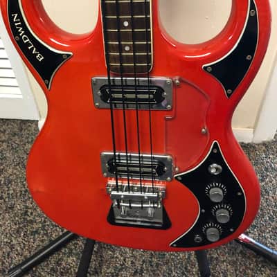 Must sell ... Price drop !!! Baldwin Baby Bison w/Rezotube  1965 Bass with CASE image 2