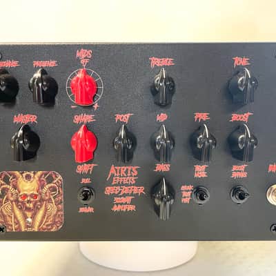 Airis Effects SPEC-Defier Amplifier image 1