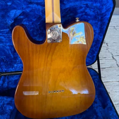 Fender 75th Anniversary Commemorative Telecaster 2021 - 2-Color Bourbon Burst image 12