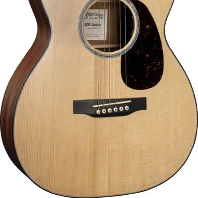 Martin 000CJr-E Junior Series Mini Grand Auditorium Acoustic-Electric Guitar (2025), Solid Spruce Top image 2
