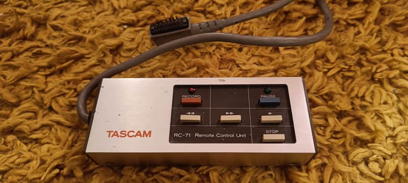 TASCAM Portastudio 246 + RC-71 remote | Reverb