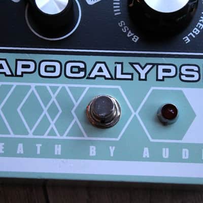 Death By Audio Apocalypse Sea Foam Green image 4