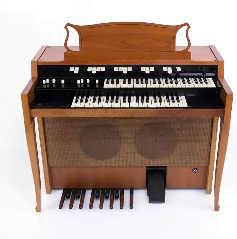 Hammond L100 Series Organ 1961 - 1972 image 1