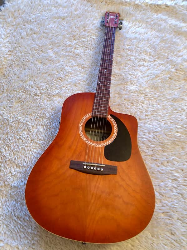 Art & Lutherie Wild Cherry CW Acoustic Electric Guitar - Godin