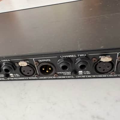 dbx 1046 Quad Compressor/Limiter 2010s - Black image 8