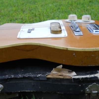 Vintage 60's Guyatone LG40 Original And Complete With Case, Natural, VGC, RARE! image 14