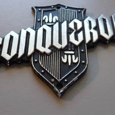 "Conqueror" Guitar Headstock Badge/Emblem/Logo Vintage 1960's Silver/Black N.O.S. image 6