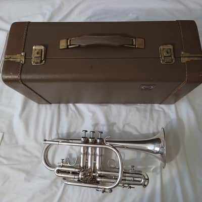 Beautiful Olds Super Star Cornet with Olds Case image 14