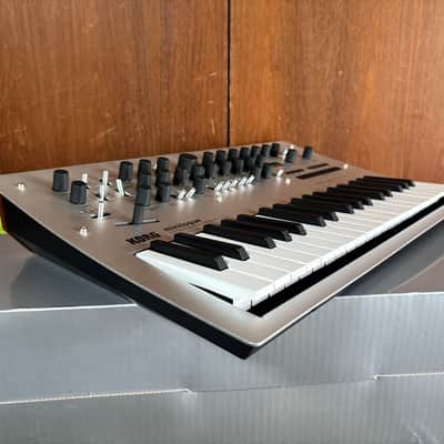 Korg Minilogue 4-Voice Polyphonic Analog Synthesizer w/ box image 3