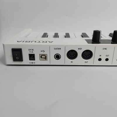 Arturia Keystep 37 USB/MIDI/CV Audio Recording Keyboard Controller & Sequencer - White image 7