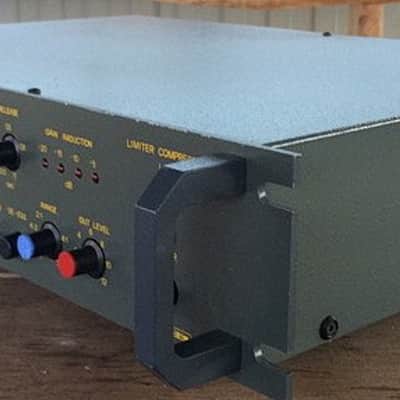 1980s TCS LC-1: Broadcast Limiter/Compressor - Extremely RARE Vintage Soviet Rack Unit, Made in USSR image 1