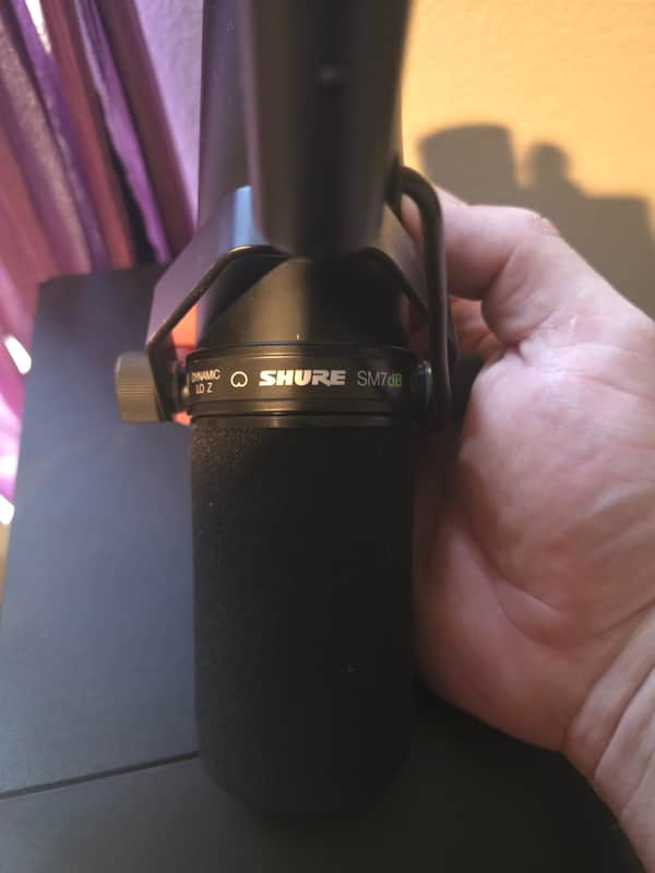 Shure SM7dB Cardioid Dynamic Microphone with Built-In Preamp image 1