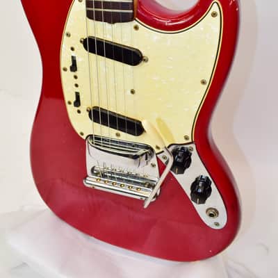 Vintage 1965 Fender Mustang Electric Guitar, Dakota Red w/ Case image 4