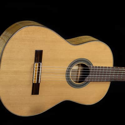 David Duyos - Cedar luthier handmade guitar - French Polish 2024 - French polish image 8