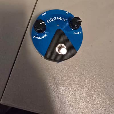 Dunlop FFM1 Silicon Fuzz Face Mini 2014 - Present - Blue image 1